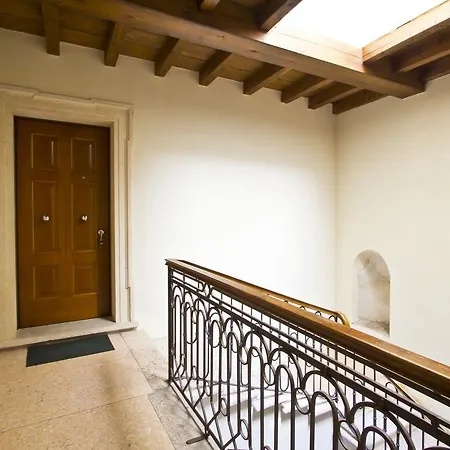 Rega * Verona