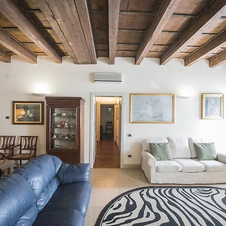 Lägenhet Rega Verona