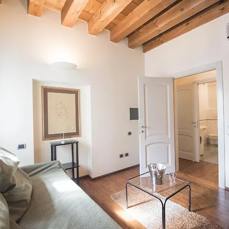 Rega * Verona