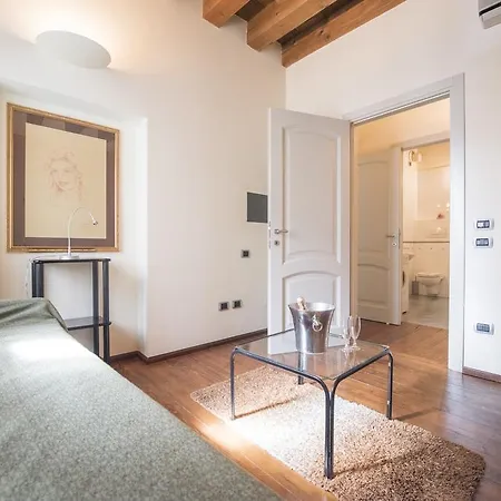 Rega Lägenhet Verona