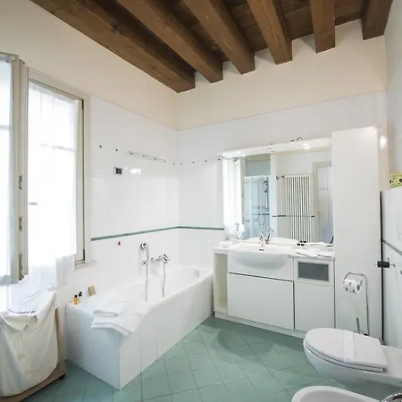 Rega * Verona
