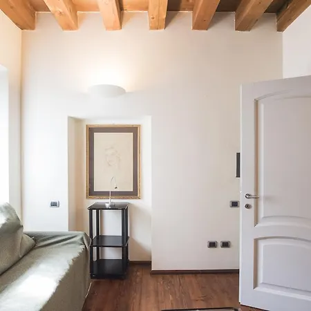 Rega Lägenhet Verona